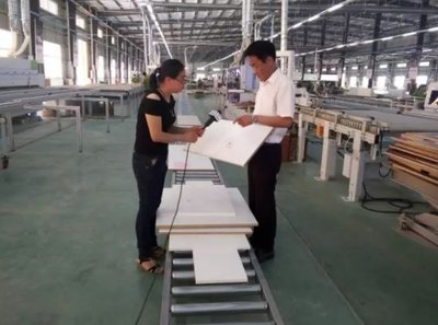 亞丹衣柜是哪里生產的?在荊門和許昌4.0工業基地,快來線下考察